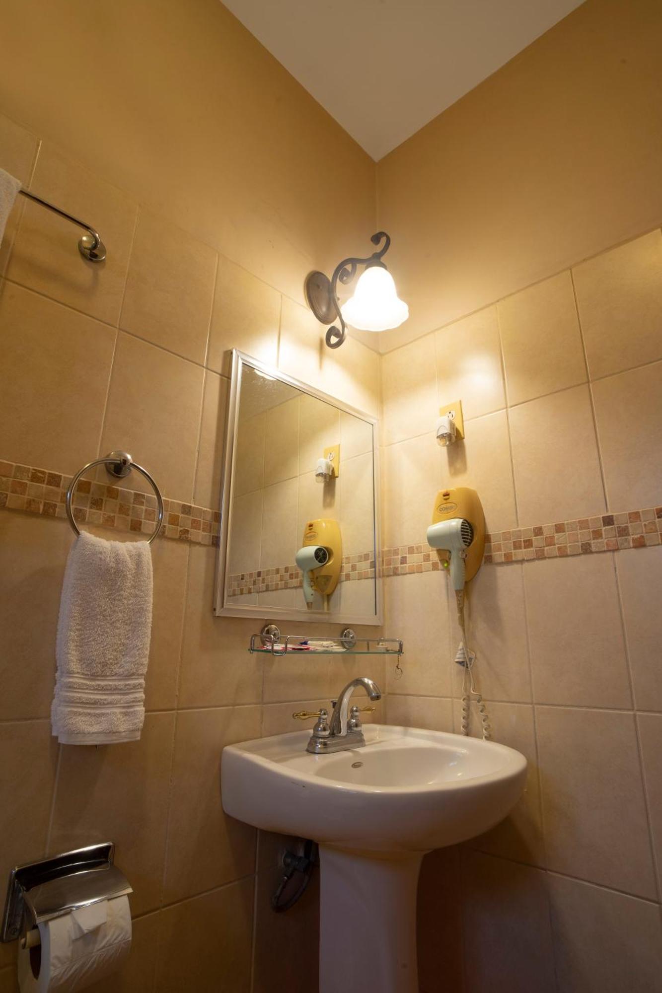 Apart Hotel La Trejo San Pedro Sula Eksteriør bilde
