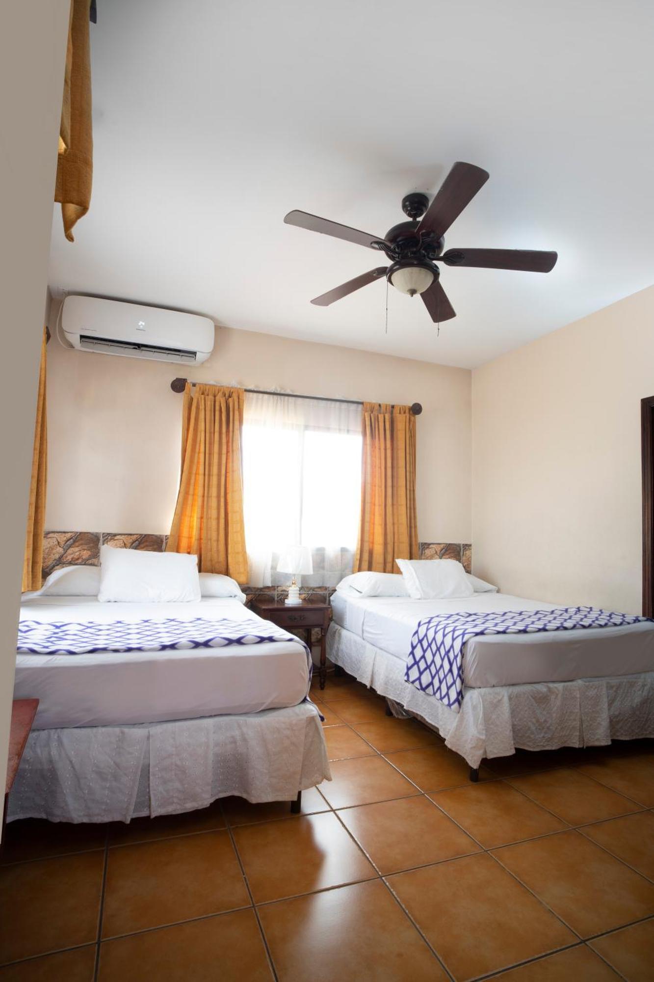 Apart Hotel La Trejo San Pedro Sula Eksteriør bilde